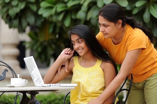 College Application Tips for Parents