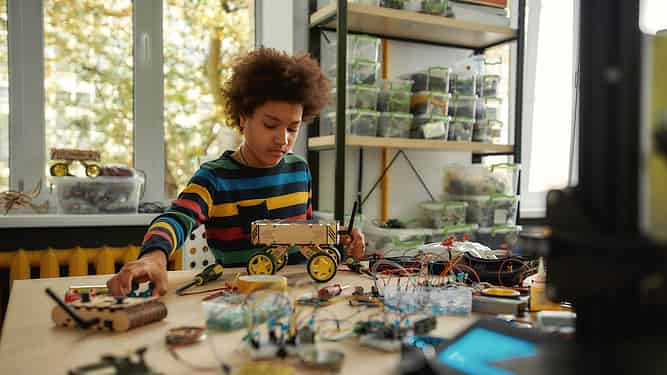 How to Get Creative With STEM-Focused Passions